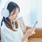 チャットレディで稼ぐならマイク必須？！そのメリットとおすすめマイクを紹介