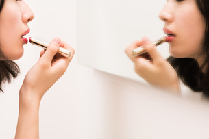 【高収入の鍵】チャットレディはメイク直しで輝き続ける！崩れない＆映えるコツをプロが伝授